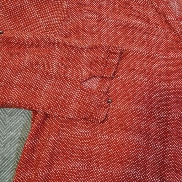 Grand & Greene Women's Top Blouse Size XL Red & White Pattern Long Sleeve - Picture 6 of 14